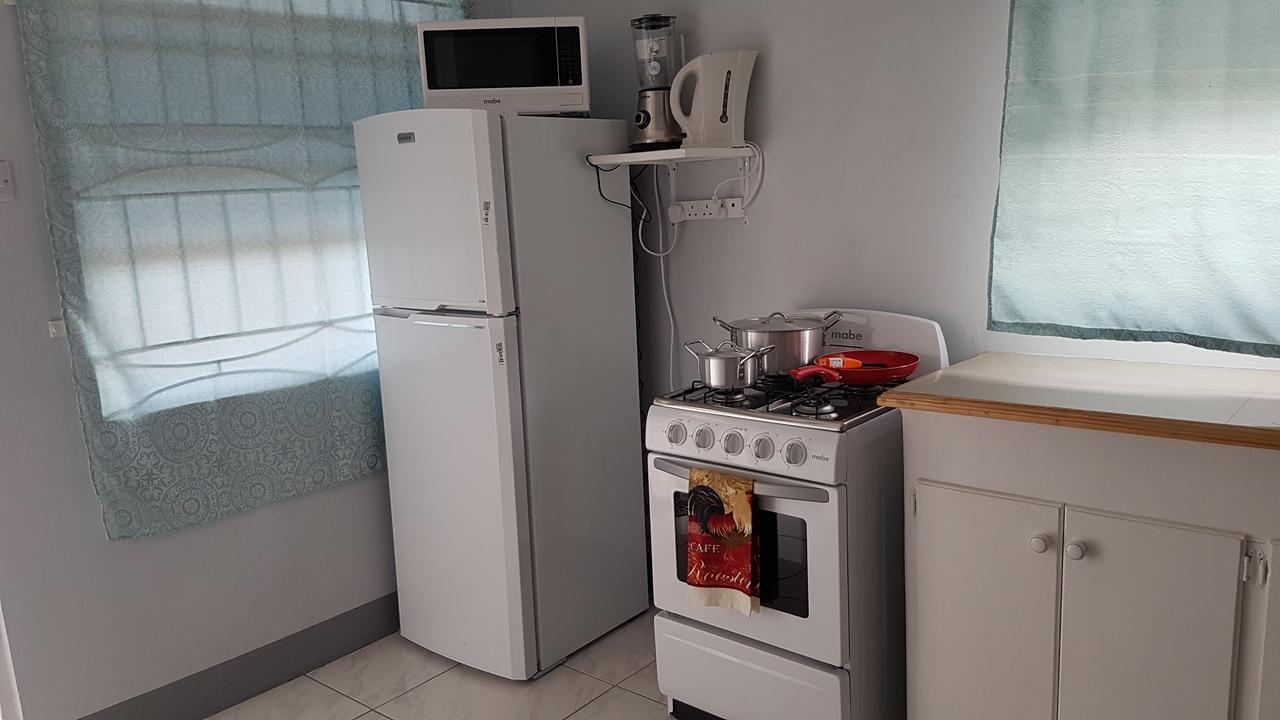 Sunburst Apartment Arnos Vale Ngoại thất bức ảnh