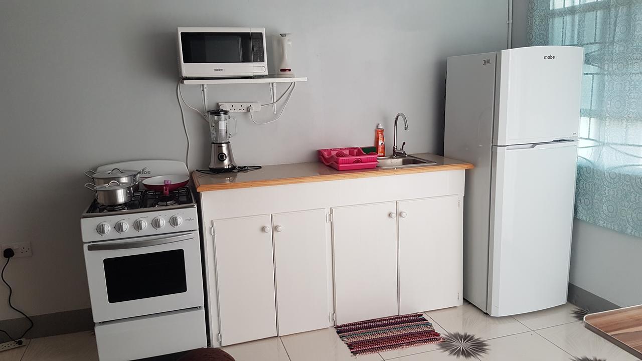 Sunburst Apartment Arnos Vale Ngoại thất bức ảnh
